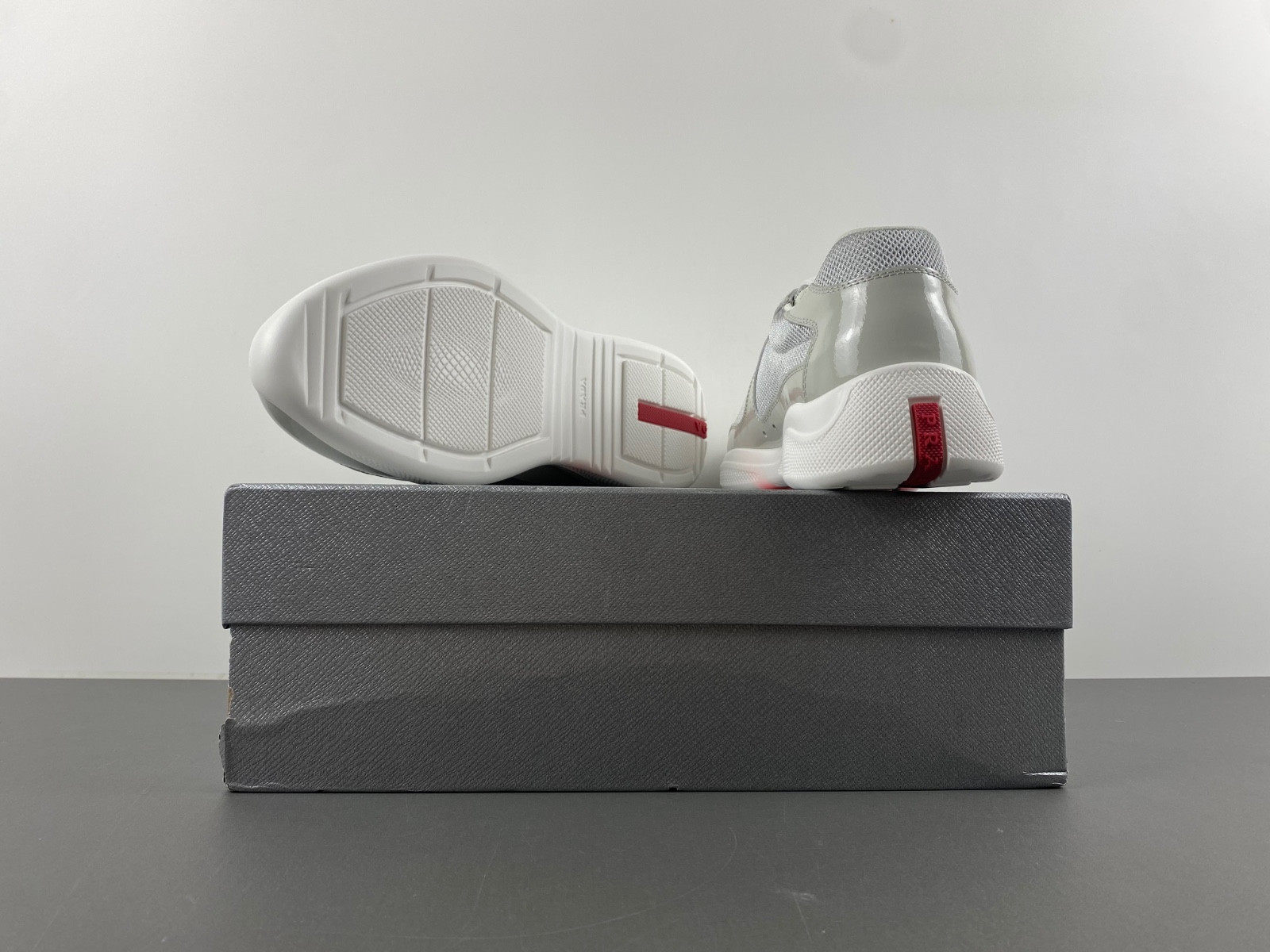 pra sneaker