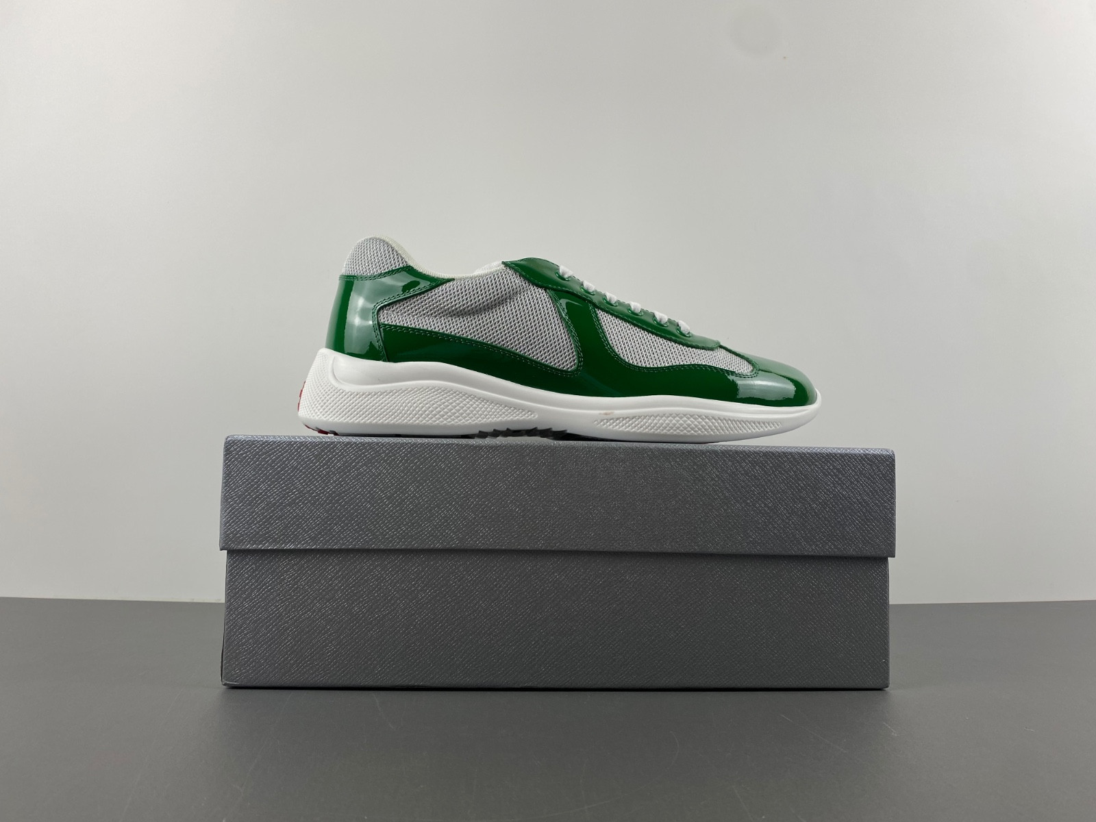 pra sneaker