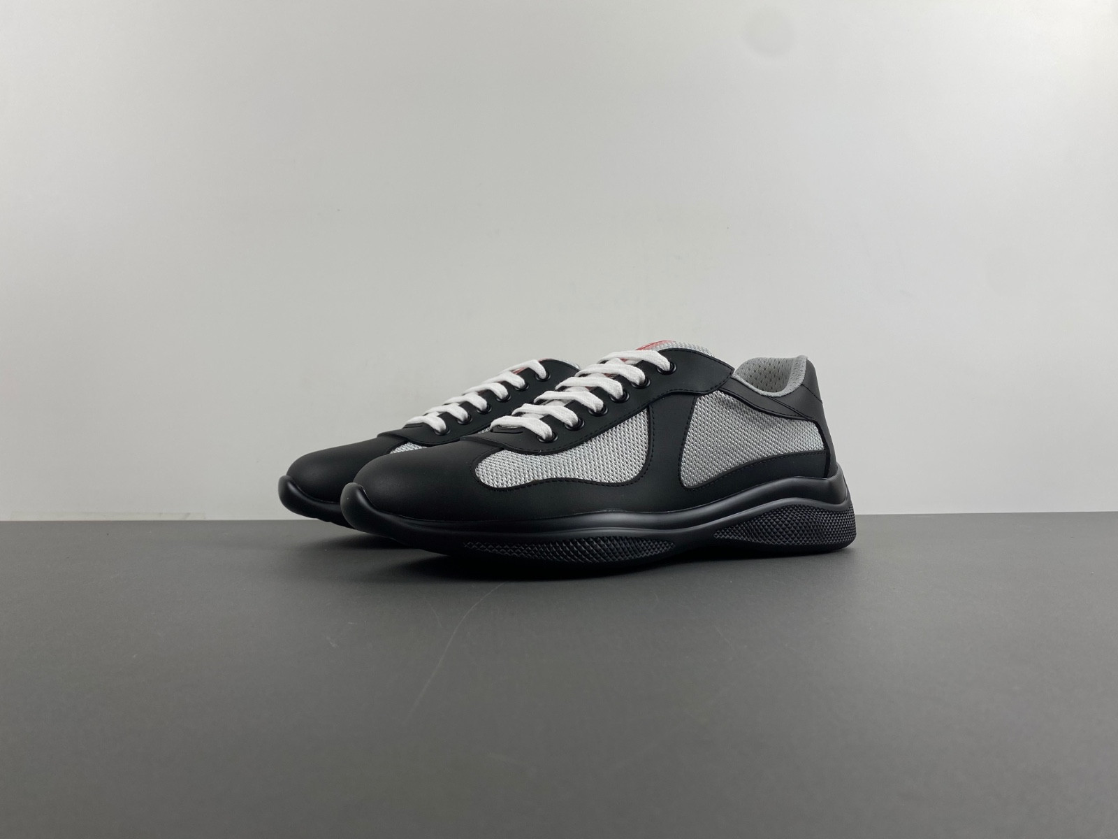 pra sneaker