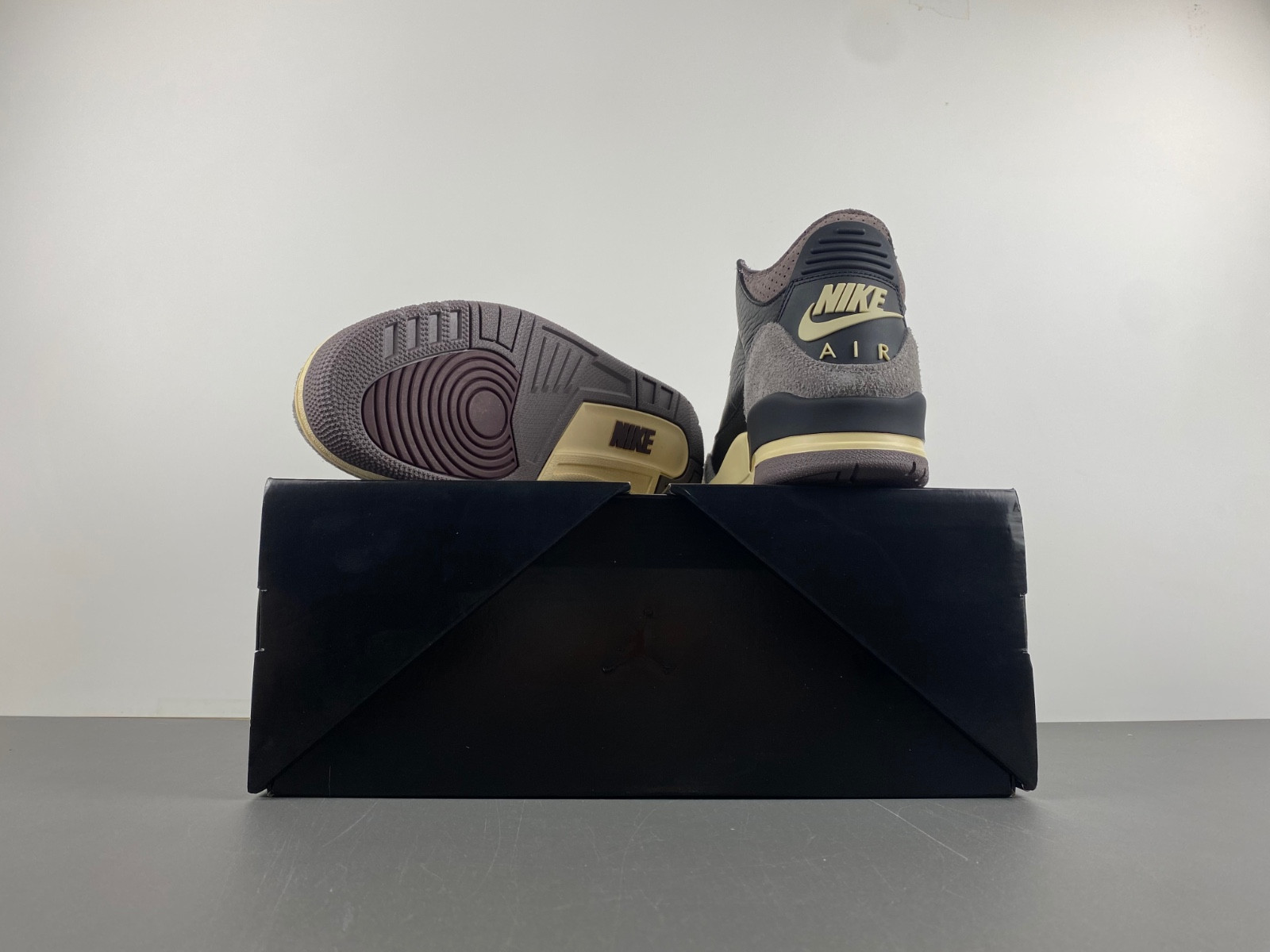a ma maniére air jordan 3 black fz4811-001