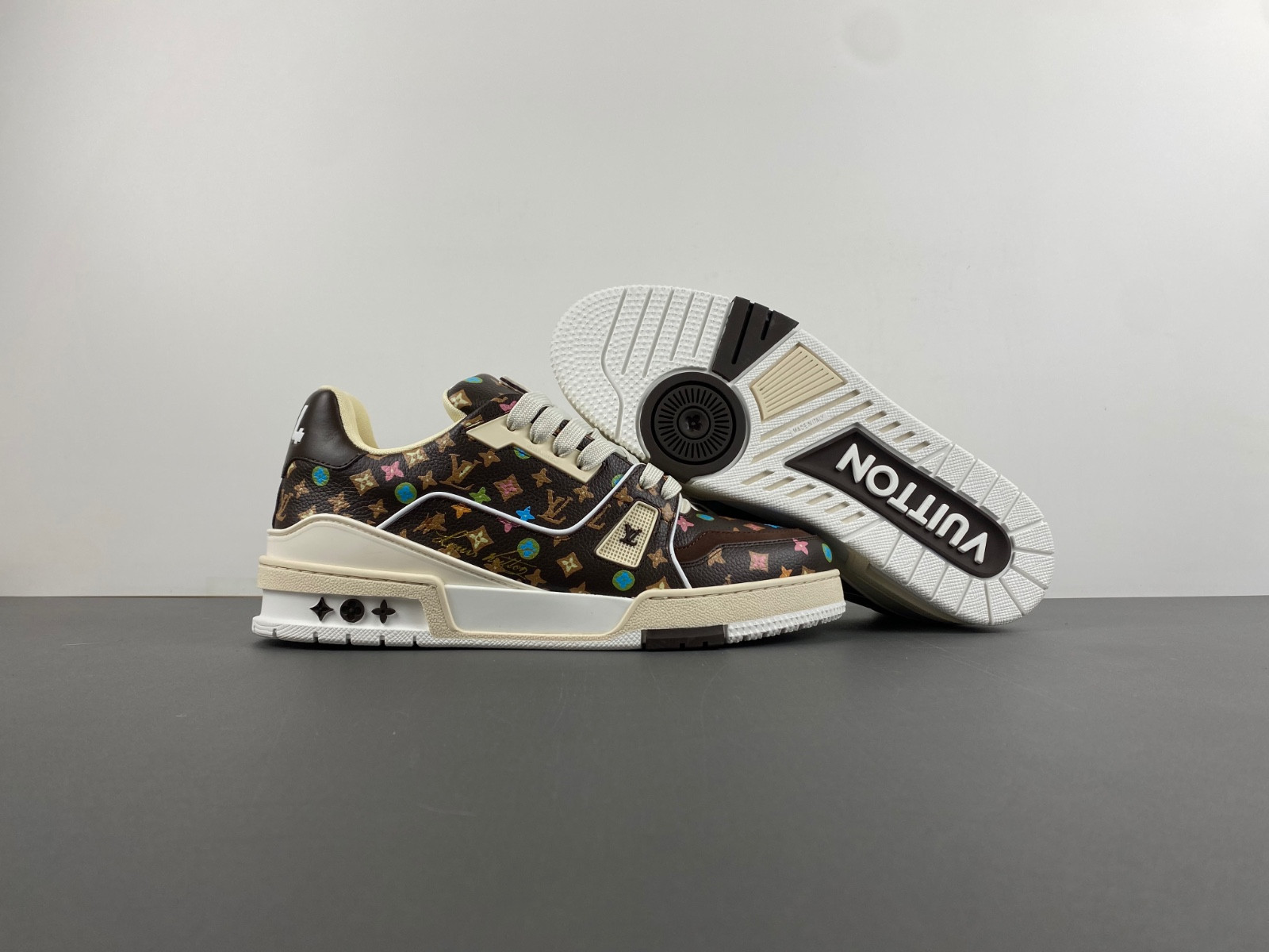lwe sneaker