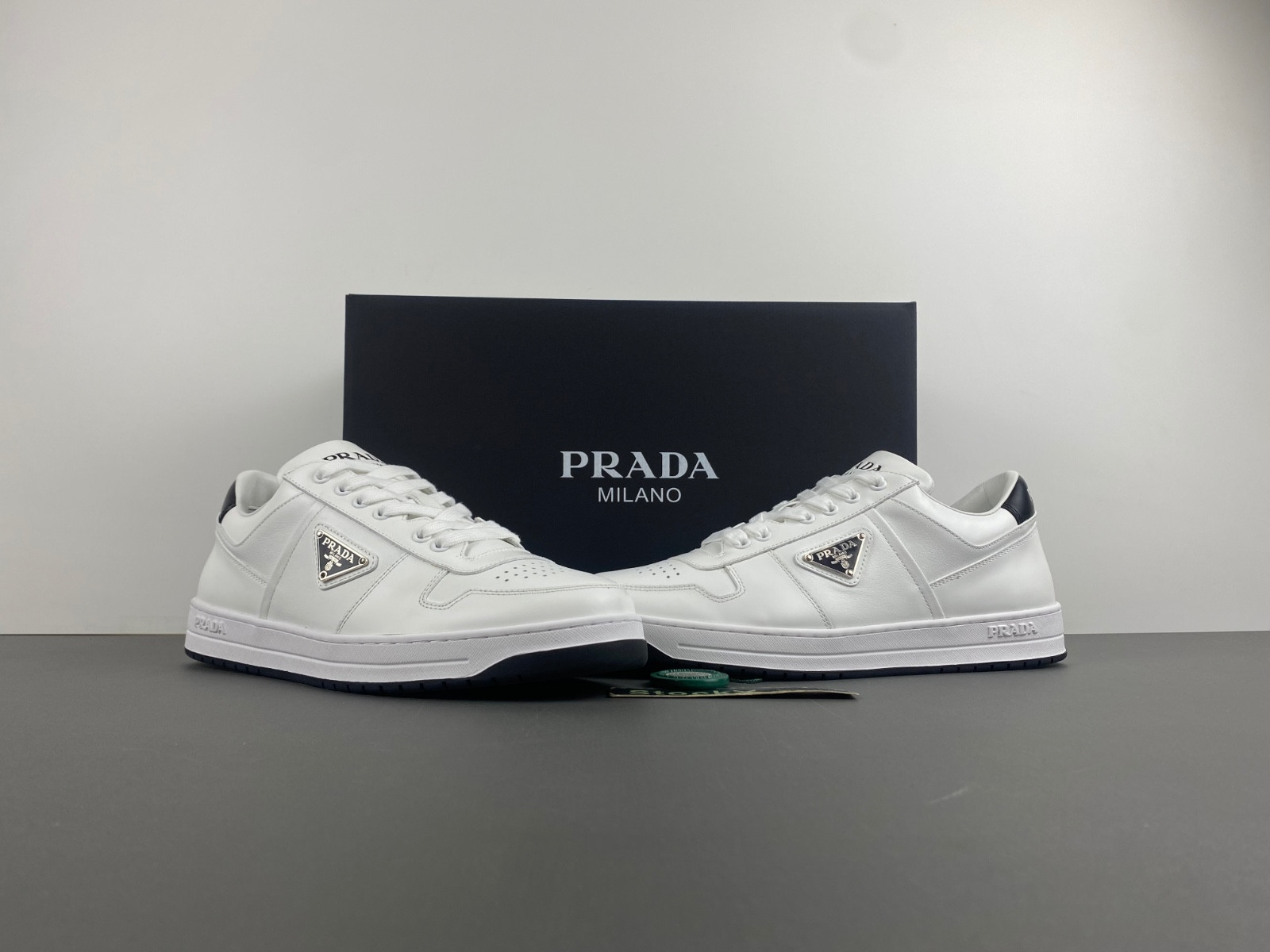 pra sneaker