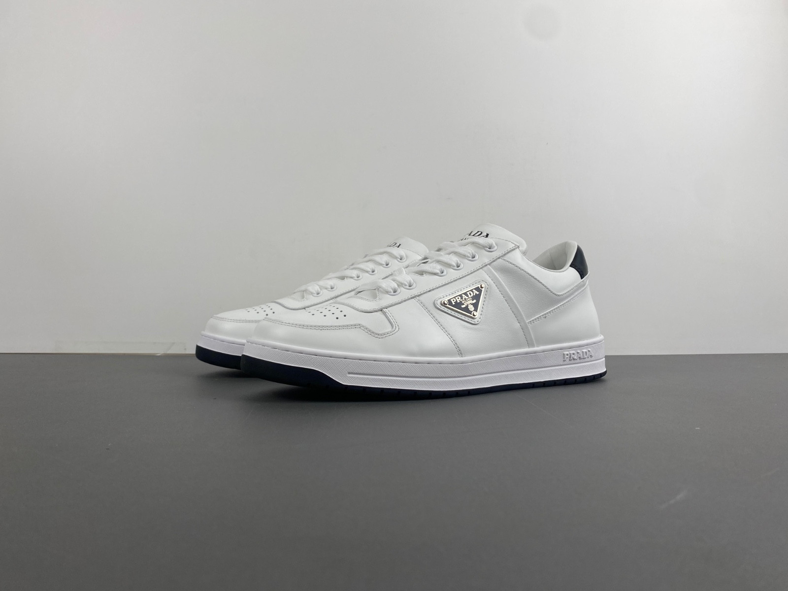 pra sneaker