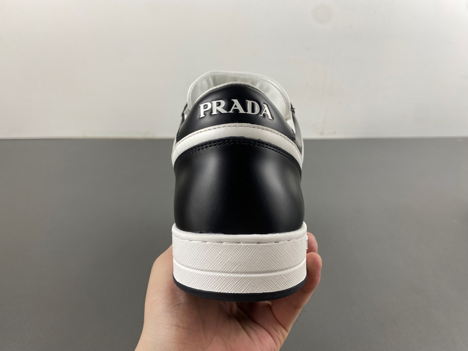 pra sneaker