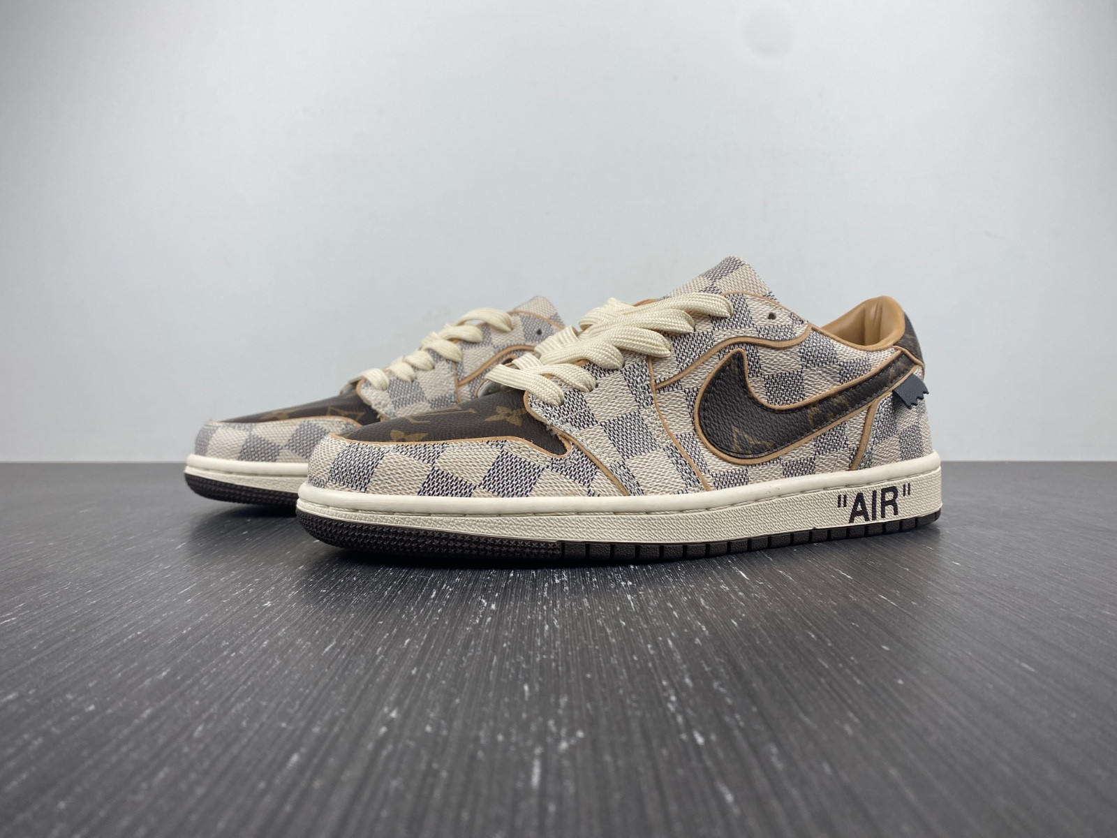 lwe sneaker
