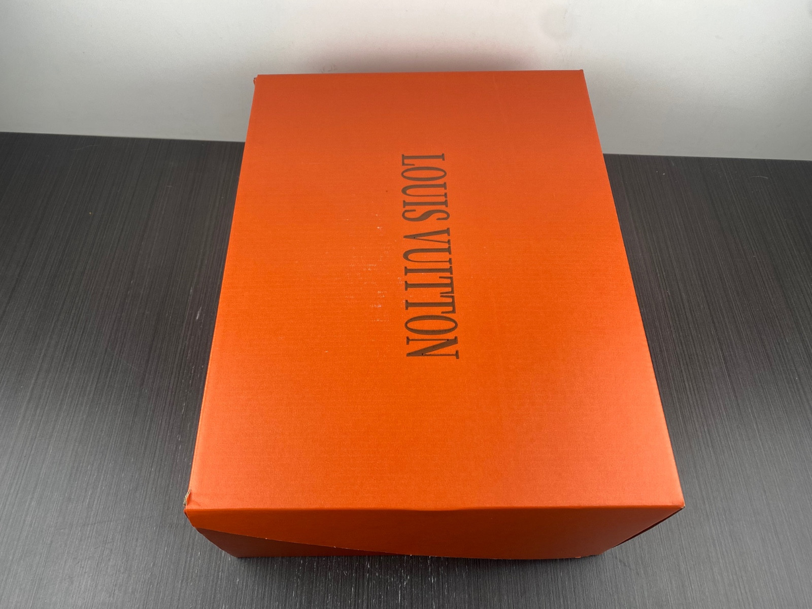 lwe sneaker