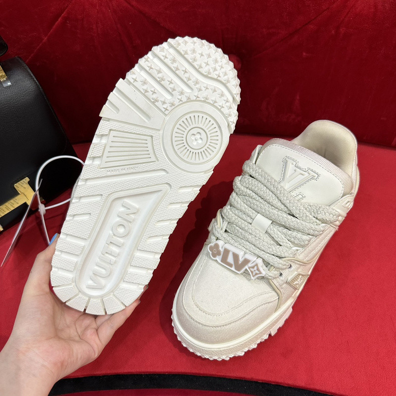 lwe sneaker