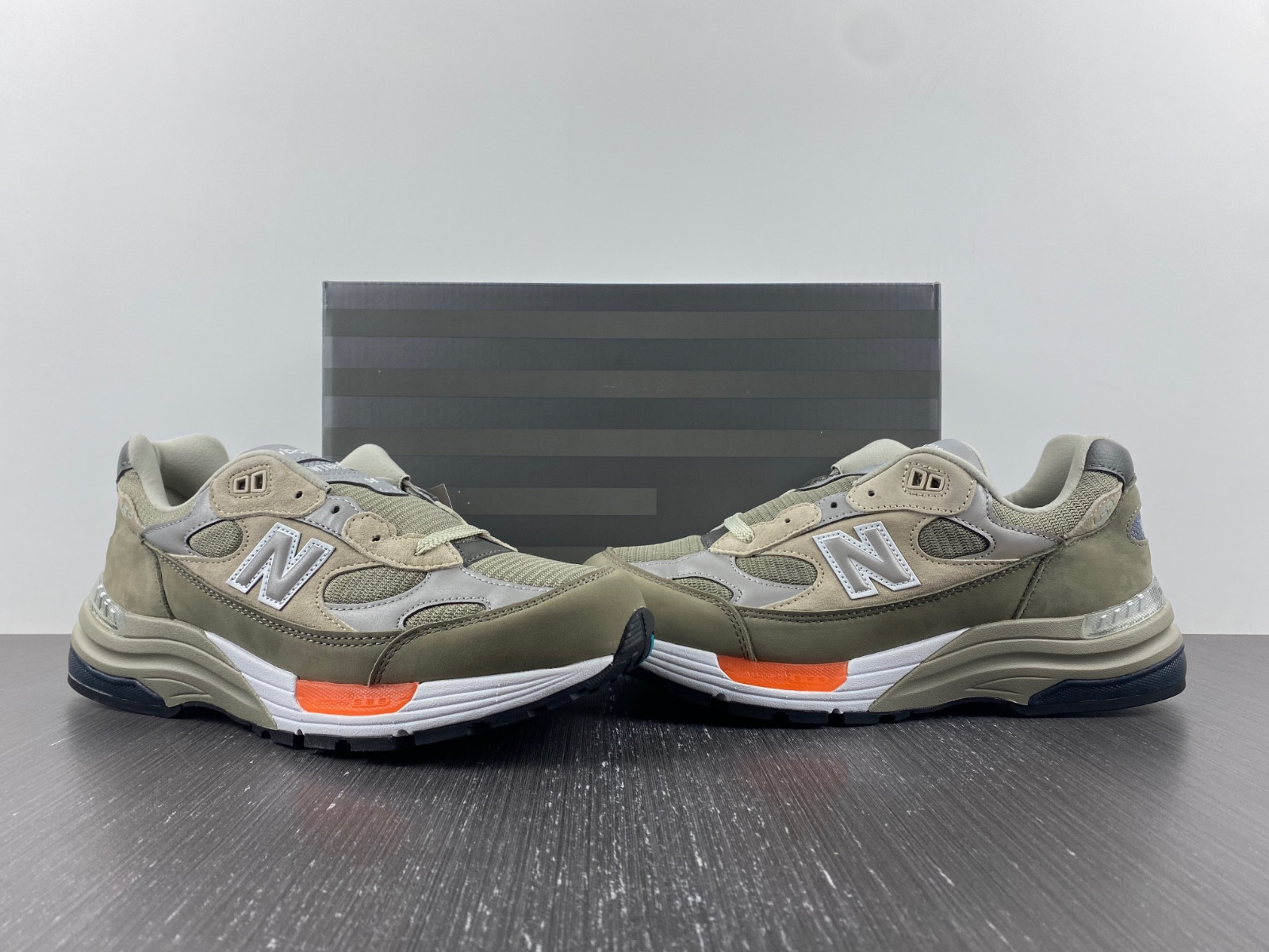 new Ba1an*e 992 wtaps - m992wt