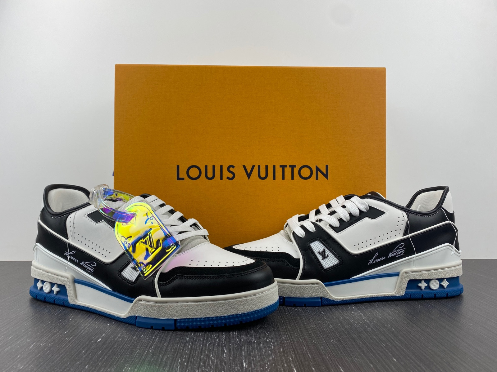 lwe sneaker