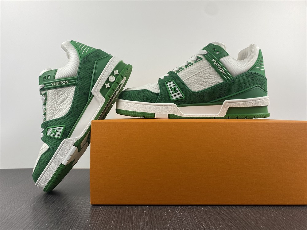 lwe sneaker
