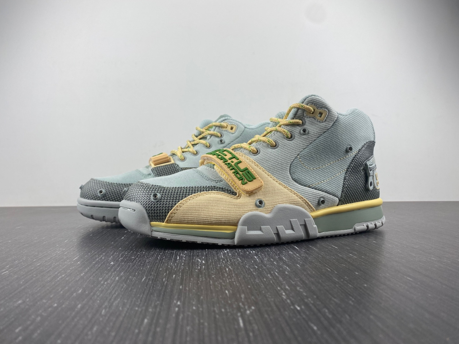nike air trainer 1 sp travis scott grey haze dr7515-001