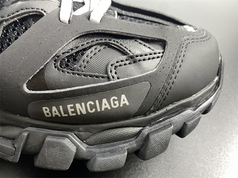 Ba*len*cia*ga track tranier 3.0