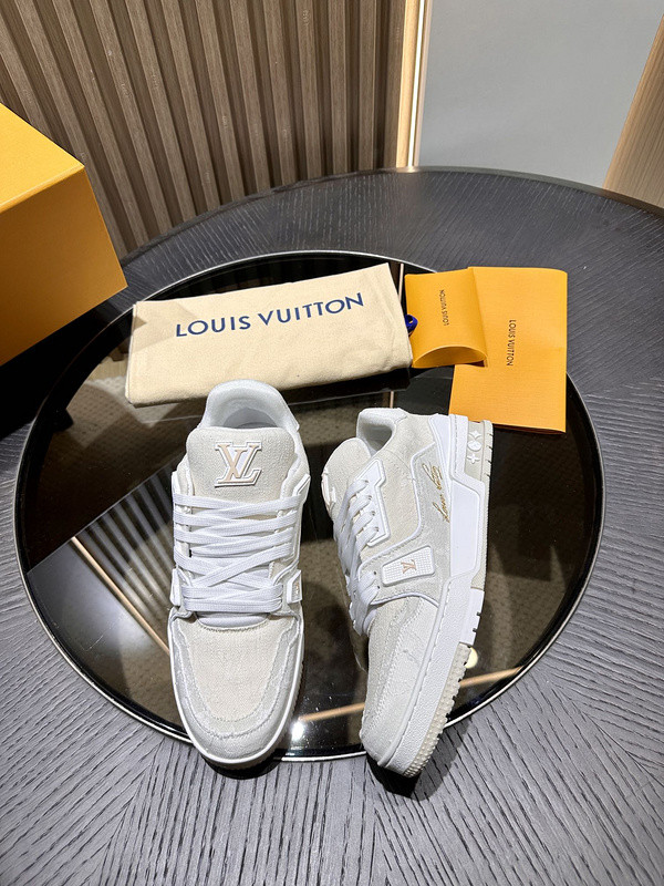 lwe sneaker