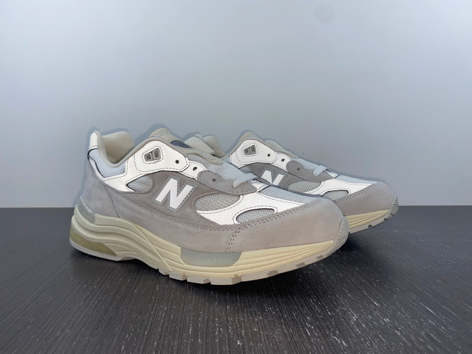 new Ba1an*e 992 white silver / nimbus cloud m992md