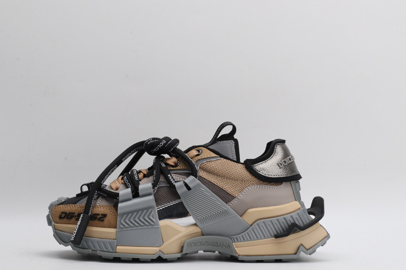 dg sneaker