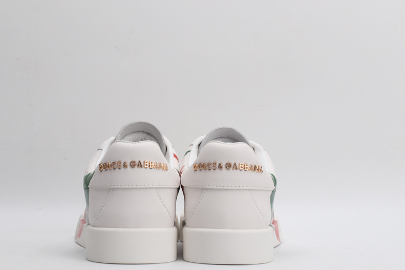 dg sneaker