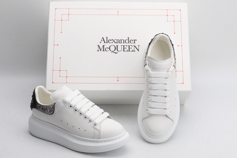 a1exa*der Mcqv*en