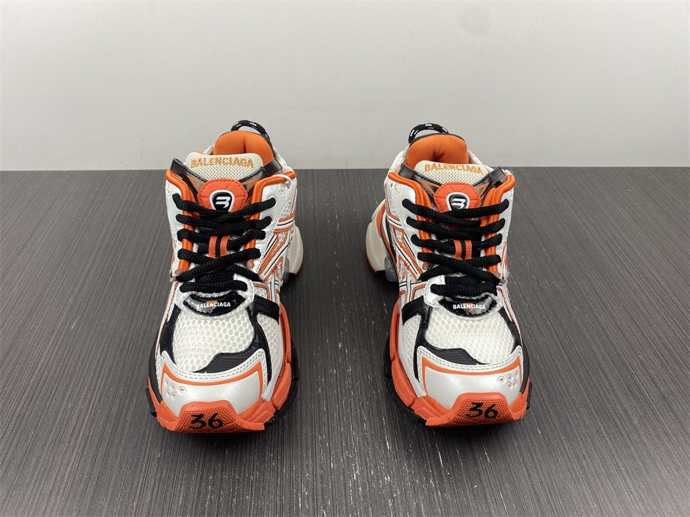 Ba*len*cia*ga runner sneaker 677403w3rb79051