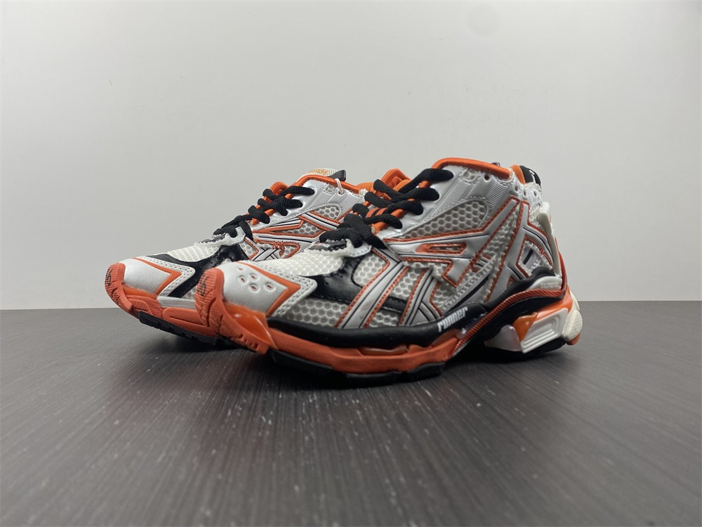 Ba*len*cia*ga runner sneaker 677403w3rb79051