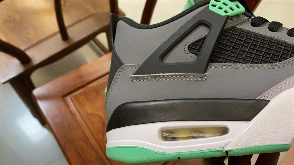 air jordan 4 retro 