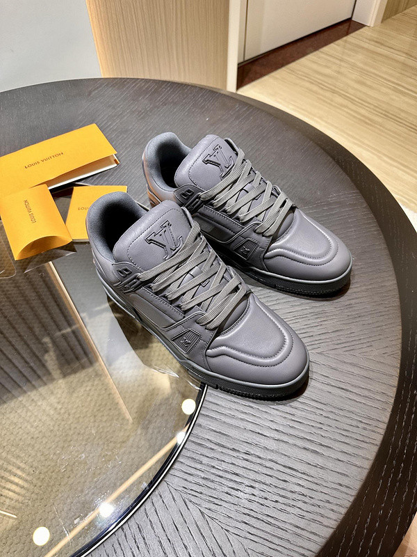 lwe sneaker
