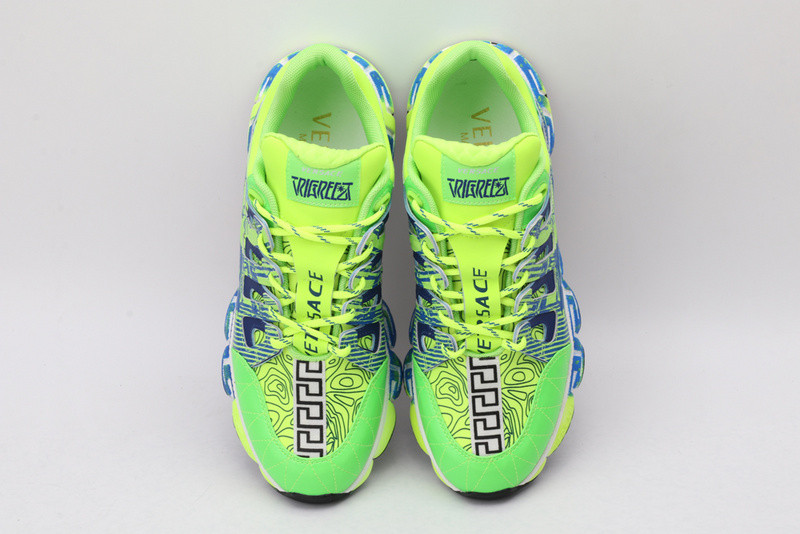 vesace sneakers