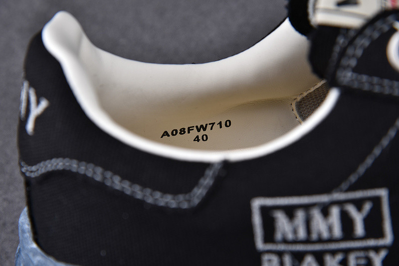 mmy sneaker 0011