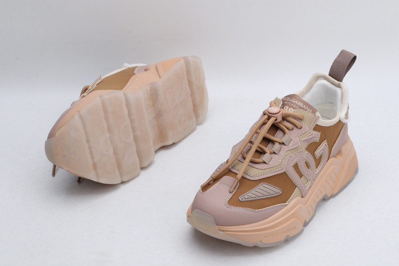 dg sneaker
