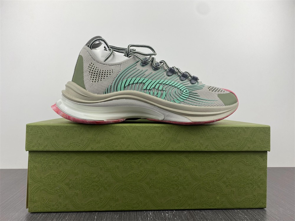 guci sneaker