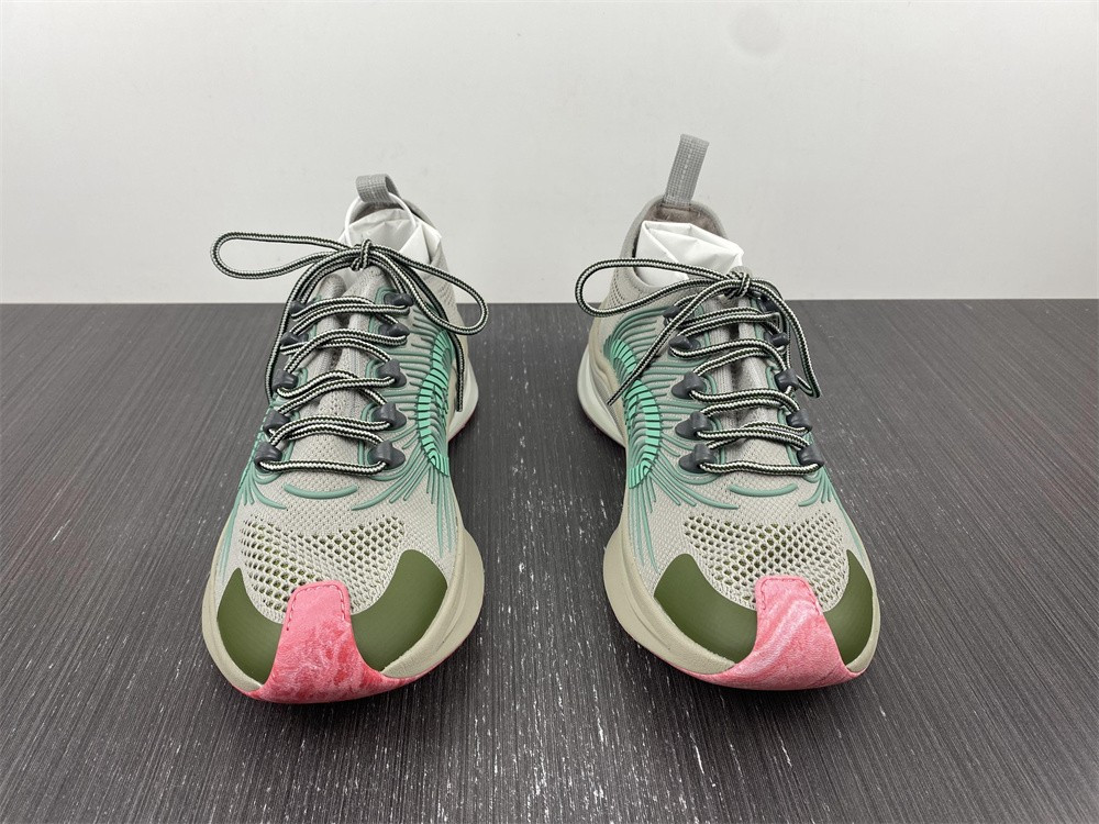 guci sneaker