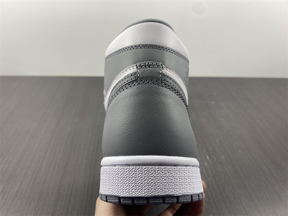 air jordan 1 high og "stealth" 555088-037