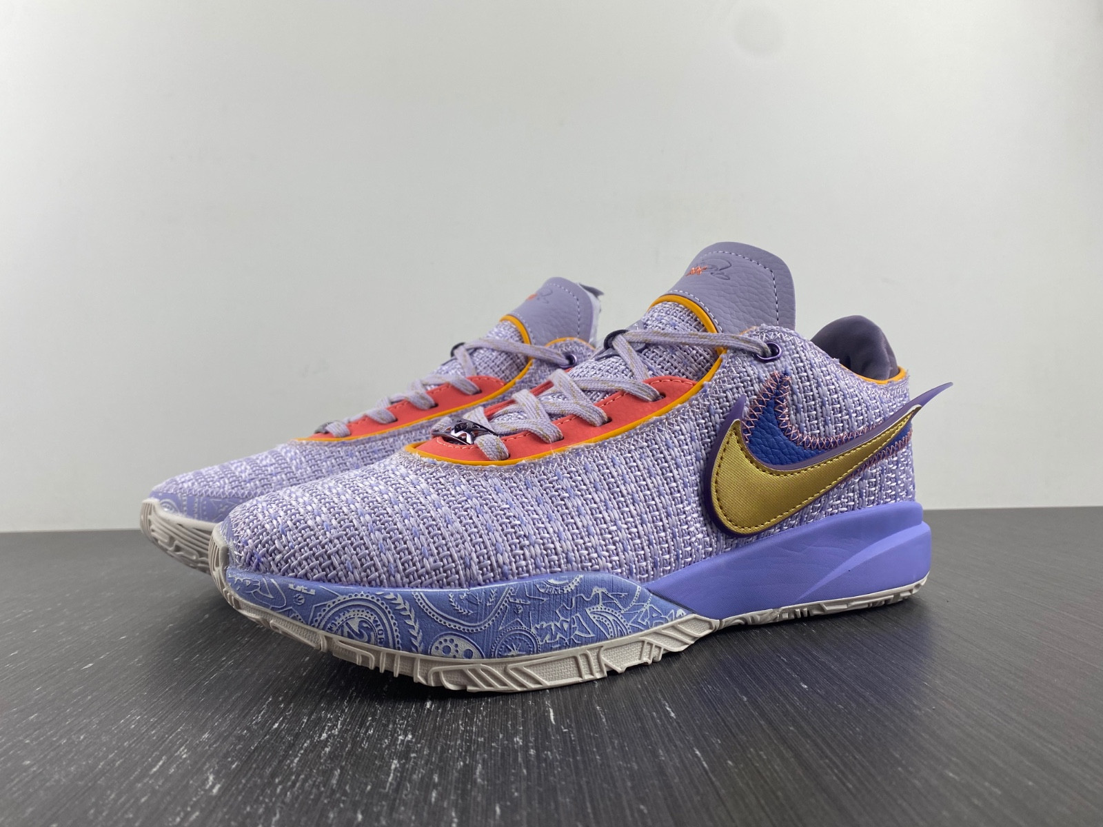 nike lebron 20 ep ''purple and gold'' dj5422-500