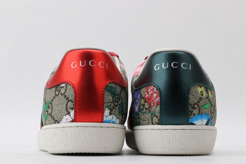 G*u*i sneaker