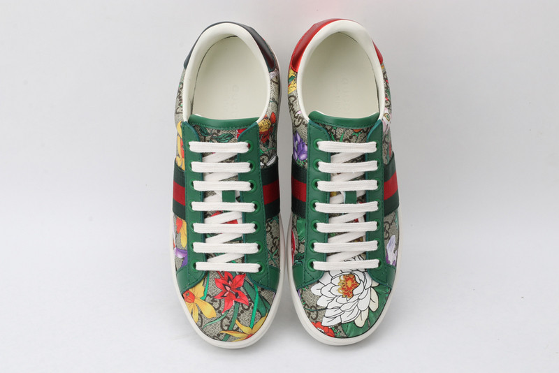 G*u*i sneaker