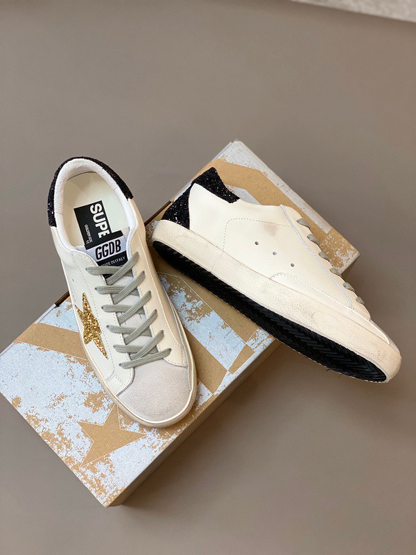 goldn gose sneaker
