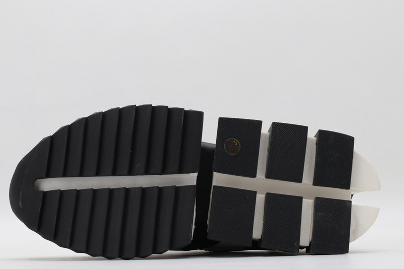 dg sneaker