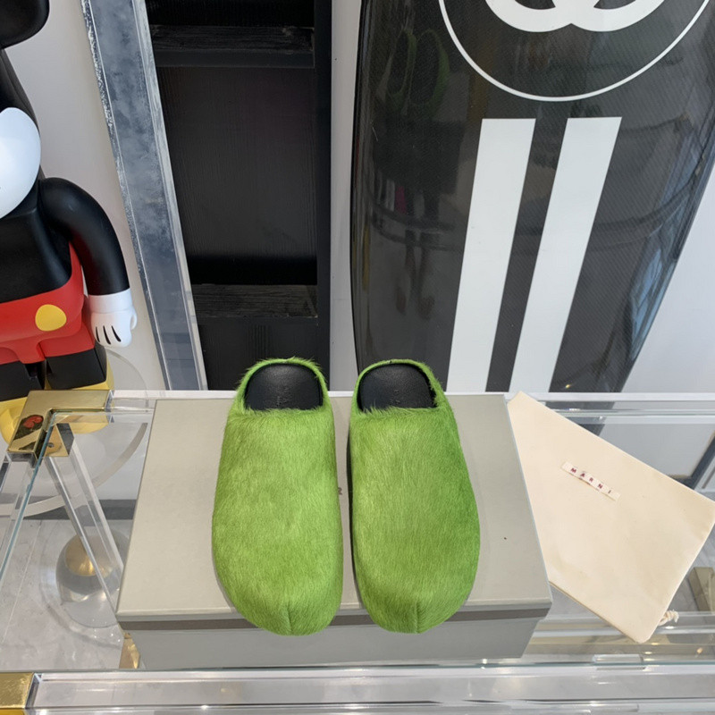 Ma*n1 fussbett sabot loafers