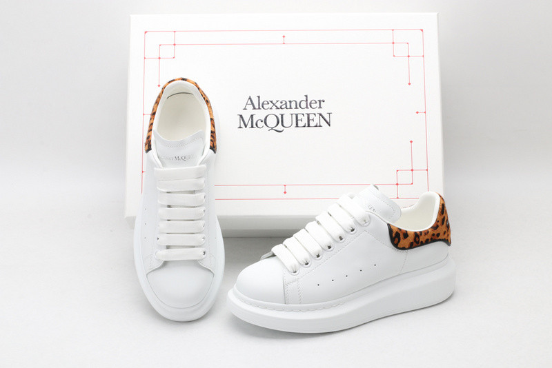 a1exa*der Mcqv*en