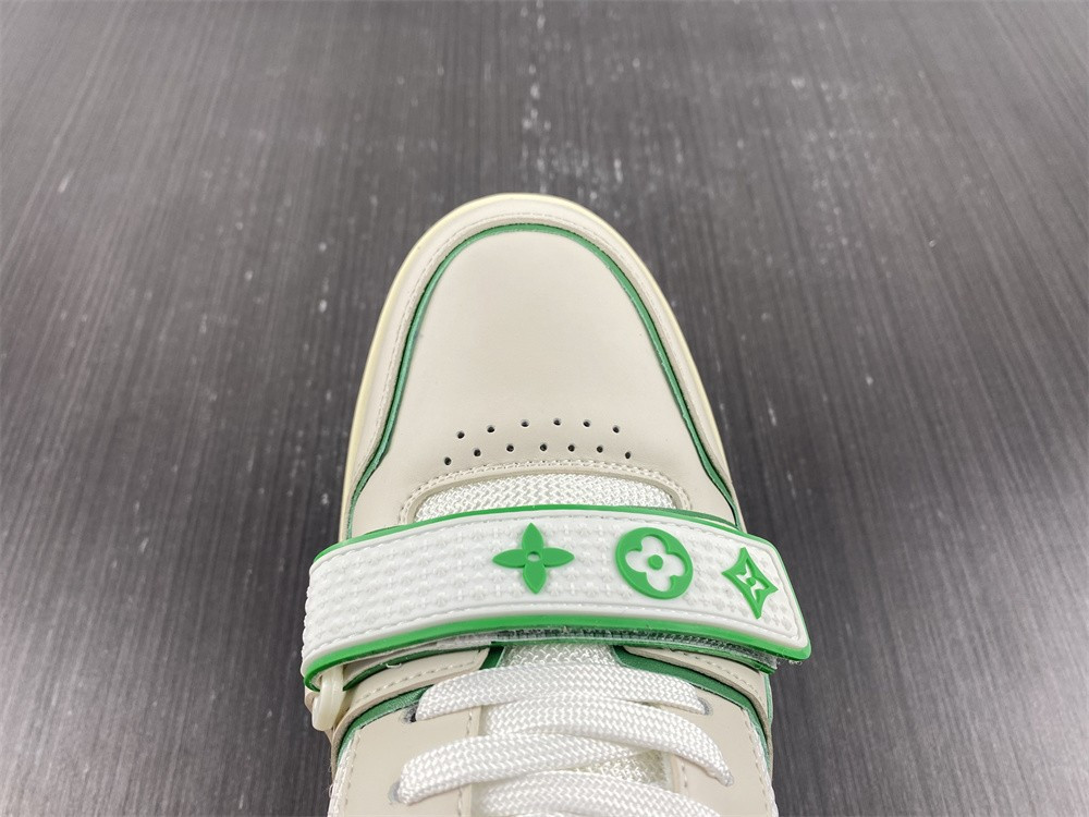 lwe sneakers