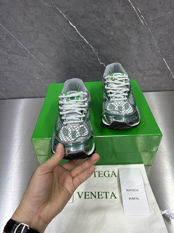 bv sneaker