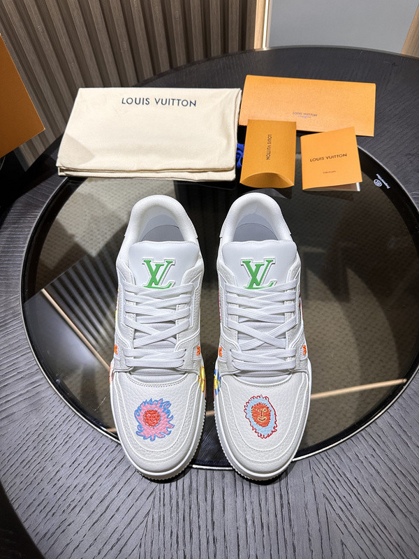lwe sneaker