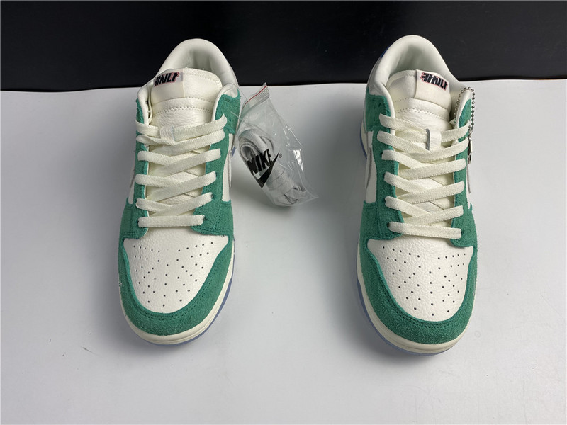 kasina x nike dunk low cz6501-101