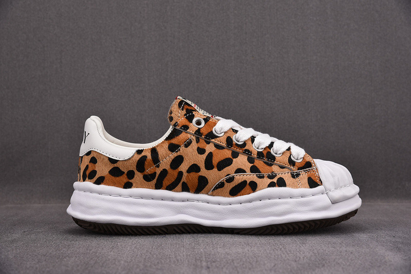 mmy sneaker 006