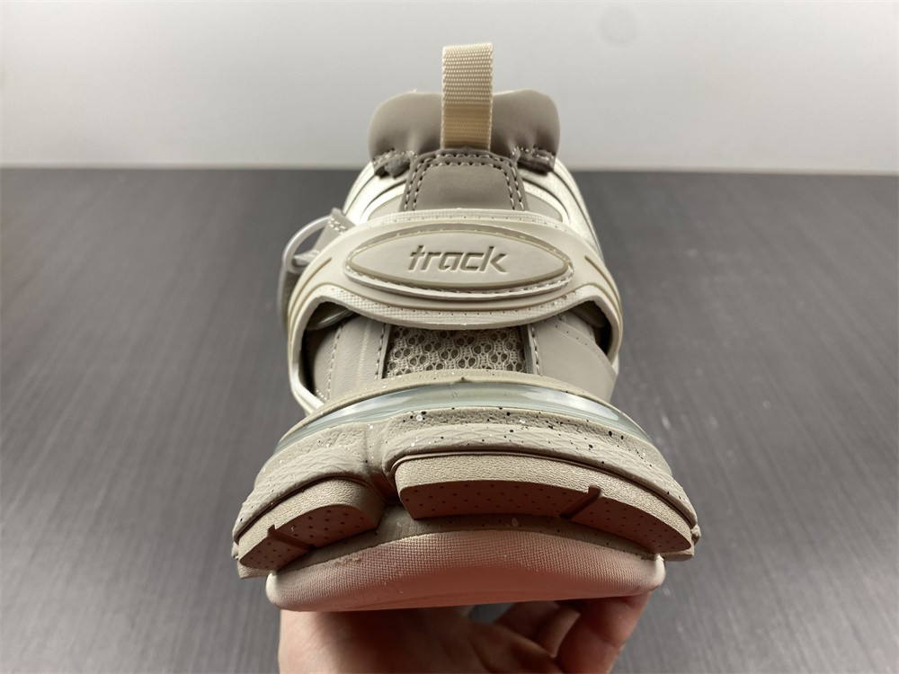 Ba*len*cia*ga track sneaker