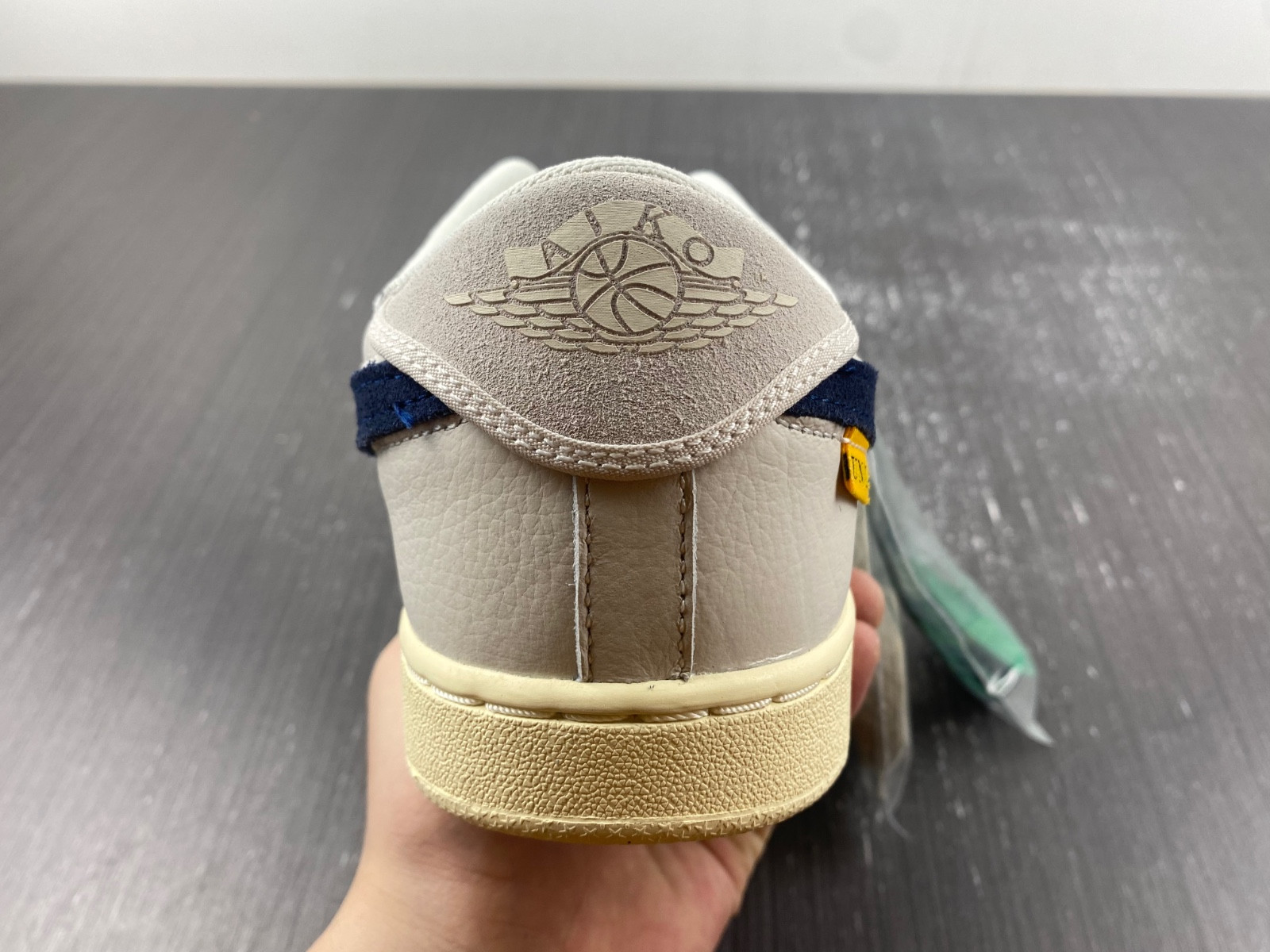 jordan 1 retro ajko low sp union sail leather dz4864-100