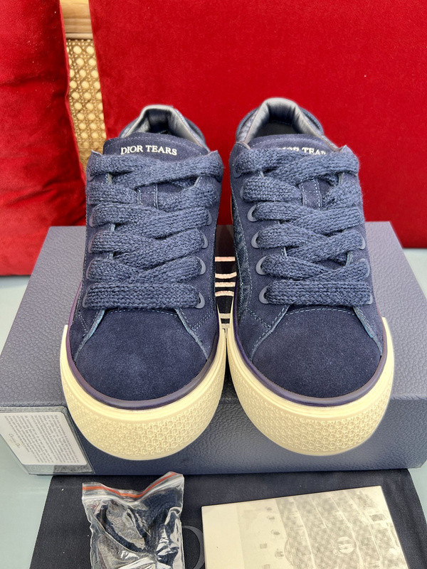 D*or b33 sneaker