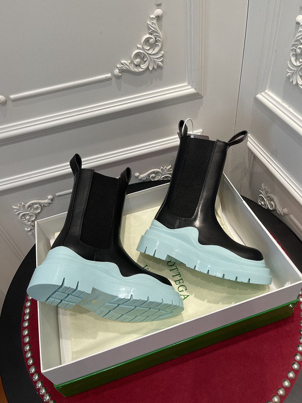 bv sneaker