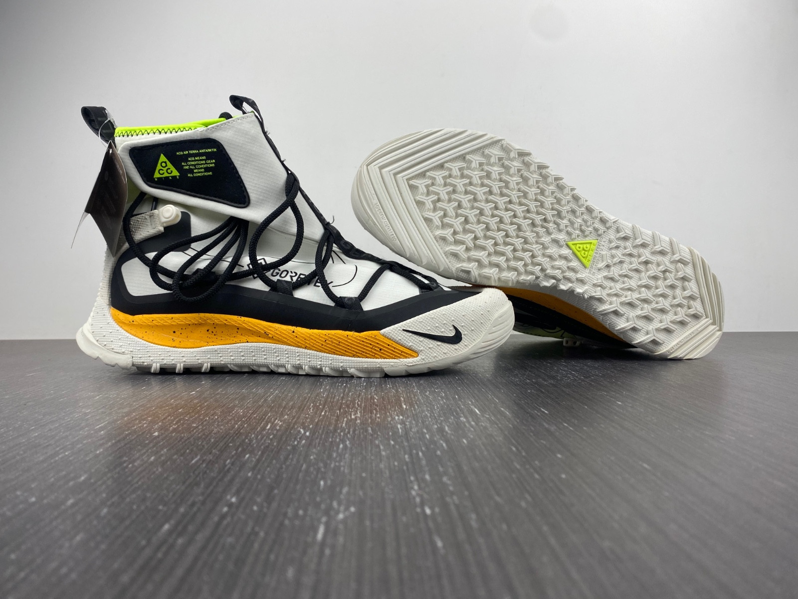 nike acg terra antarktik gore-tex summit white bv6348-100