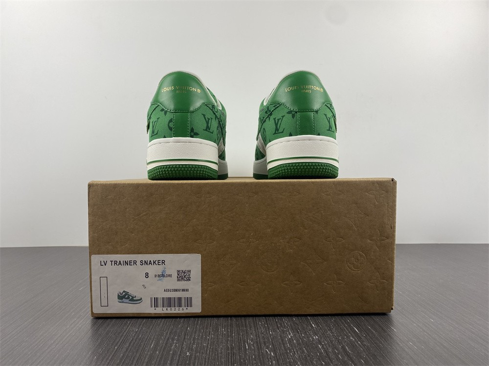 lwe sneaker
