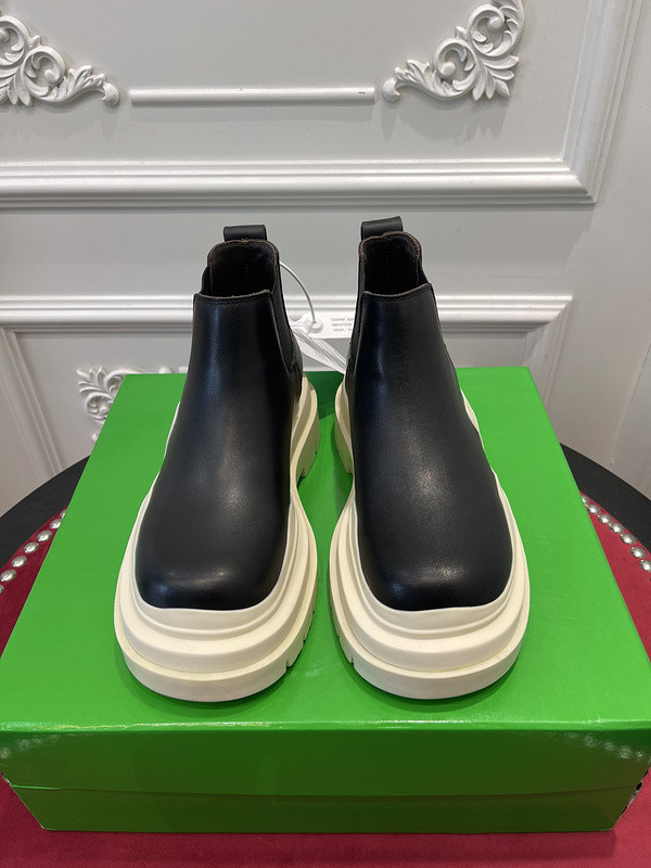 bv sneaker